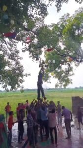 बड़े ही हर्षोल्लास के साथ मनाई गयी श्रीकृष्ण जन्माष्टमी –घर -घर में सजाये गये श्रीकृष्ण और राधा